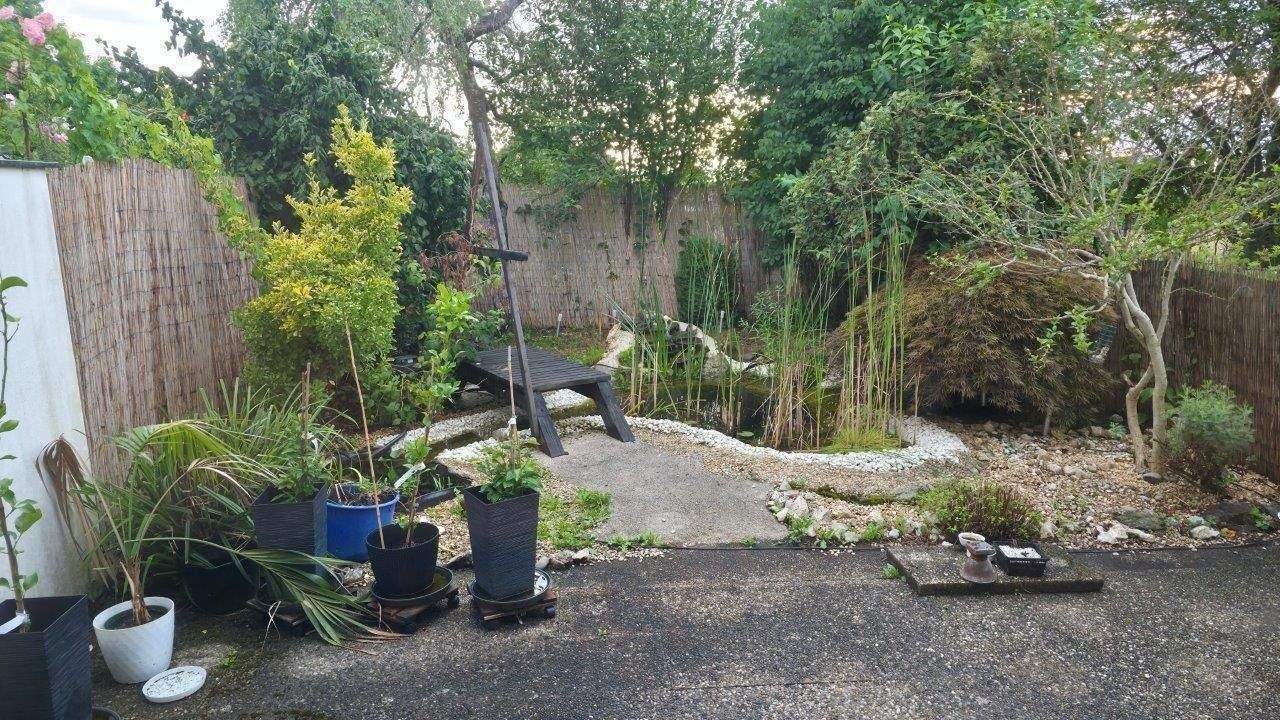 image-72463159