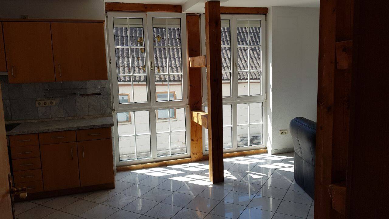 Helle 2,5 Zimmer Wohnung Ortskernlage, 71737 Kirchberg an der Murr
