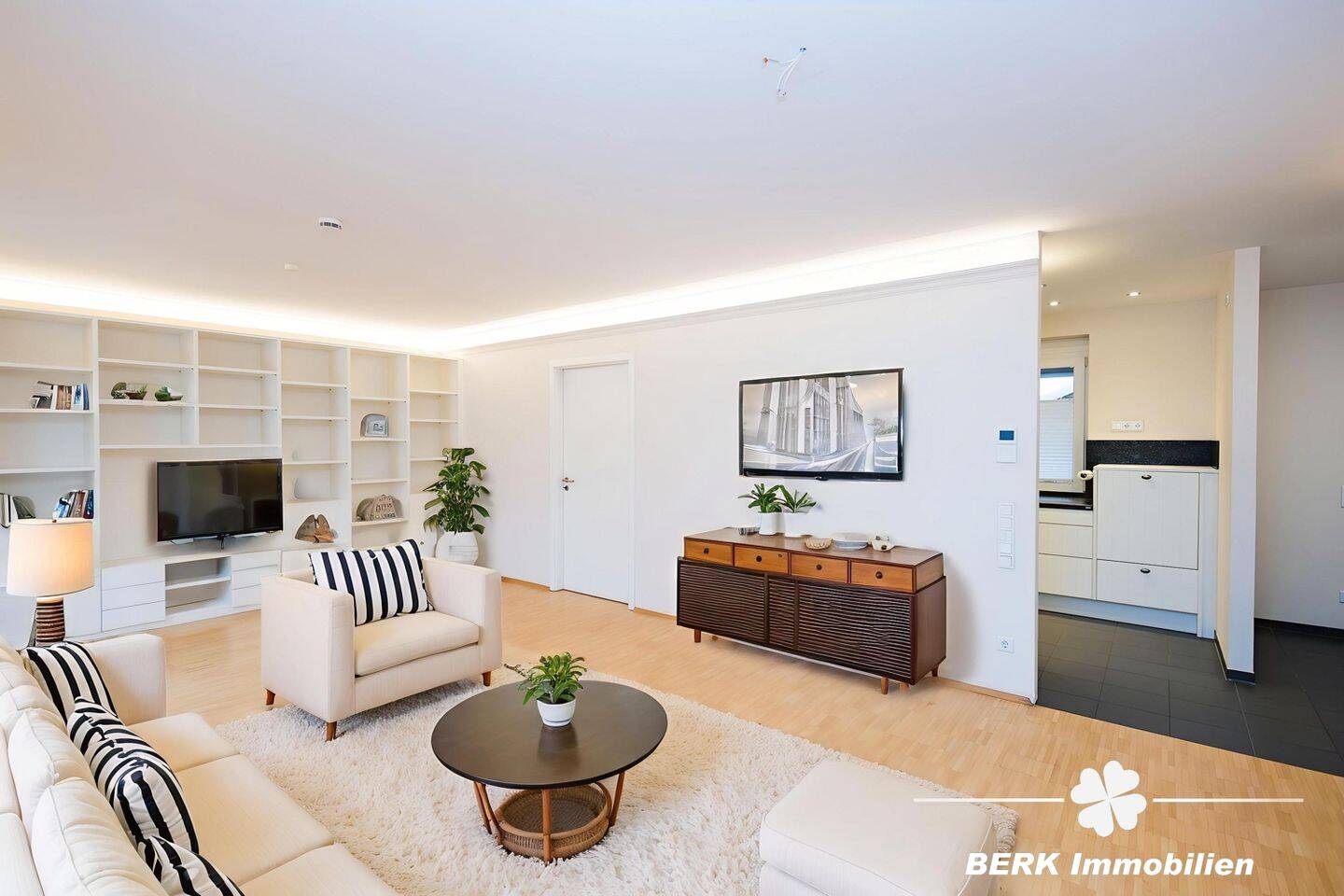 BERK Immobilien – Komfort trifft Lage: Barrierearme Eigentumswohnung mit Balkon, 63811 Stockstadt a. Main