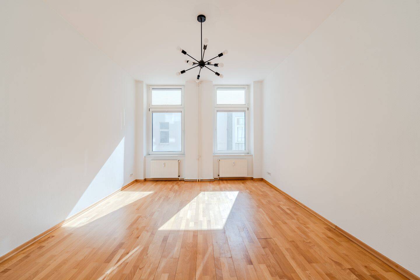 Beliebte Kiezlage trifft Wohnkomfort – 3 Zimmer, Provisionsfrei & Tageslichtbad !, 10823 Berlin (Tempelhof-Schöneberg Schöneberg)