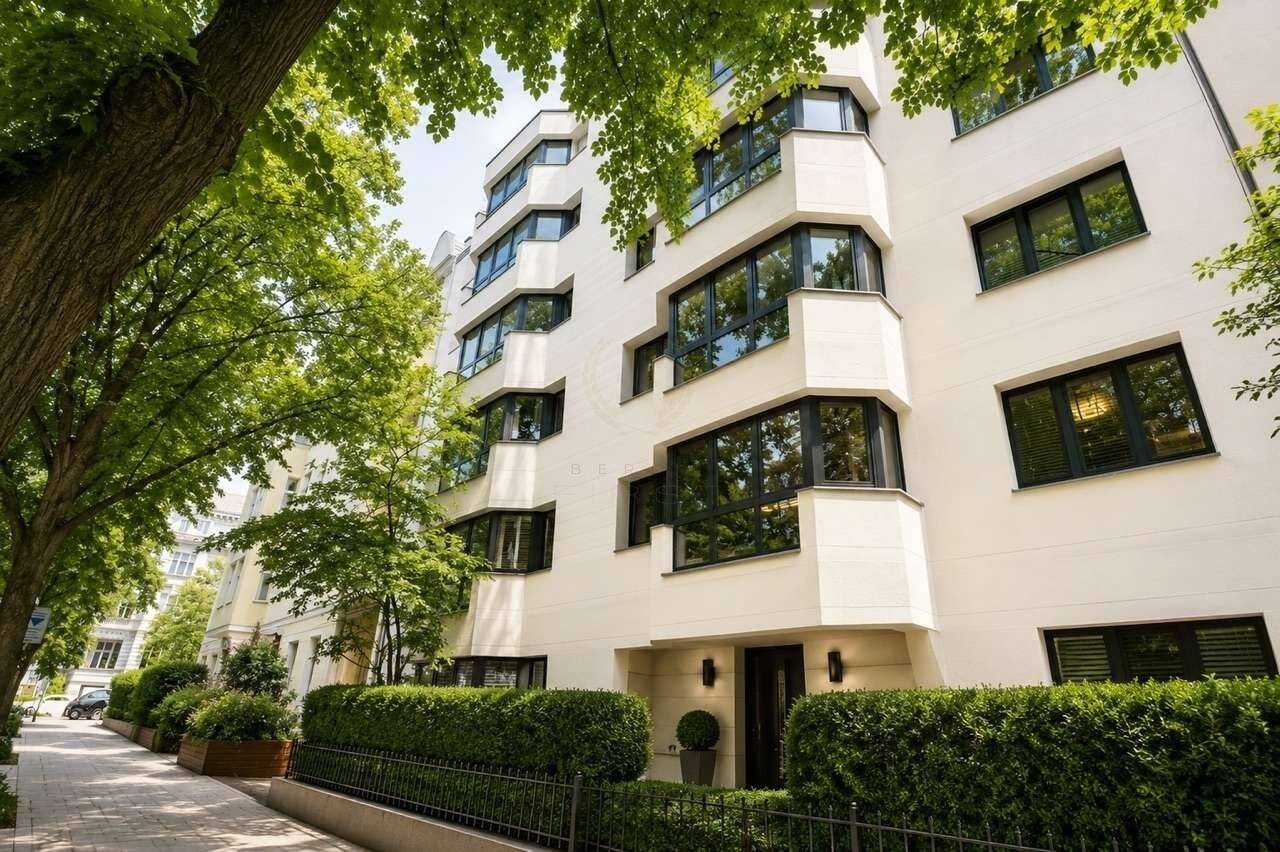 Modernisierte Wohnung mit Sonnenbalkon Nahe Kurfürstendamm, 10711 Berlin (Charlottenburg-Wilmersdorf Charlottenburg Grunewald Halensee Wilmersdorf)