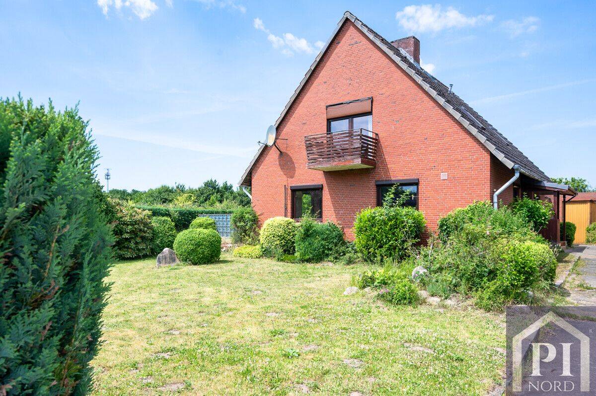 Wohnen in Groß Wittensee! Einfamilienhaus mit doppelter Feldrandlage auf 1.018 m² Grundstück, 24361 Groß Wittensee