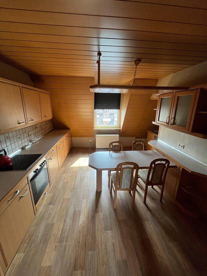 Großzügige 4 Zimmer Wohnung in attraktiver Lage am Dortmunder Hafen, 44147 Dortmund (Deusen Dorstfeld Lindenhorst Mitte)
