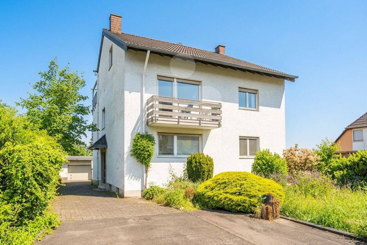 Schöne Wohnung mit eigenem Garten, dem gewissen Etwas und diversen Extras., 50321 Brühl