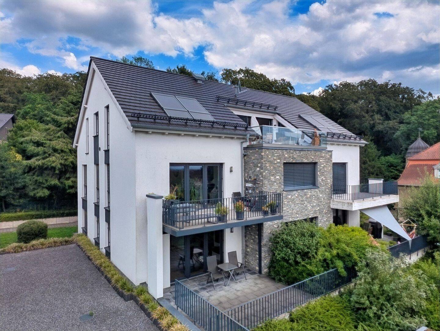 Seltene Gelegenheit! Erstklassiges Wohnen am Südhang von Bielefeld-Brackwede, 33647 Bielefeld (Brackwede Senne Ummeln)