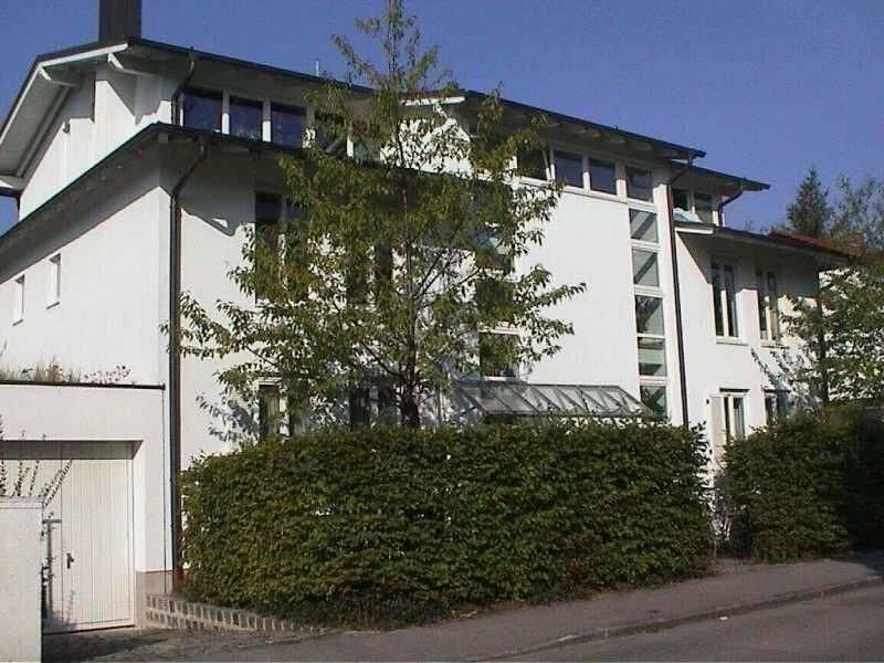 Wunderschöne, helle 2 Zi-Wohnung mit großem Balkon in ruhiger Lage, 81243 München (Aubing-Lochhausen-Langwied Pasing-Obermenzing)