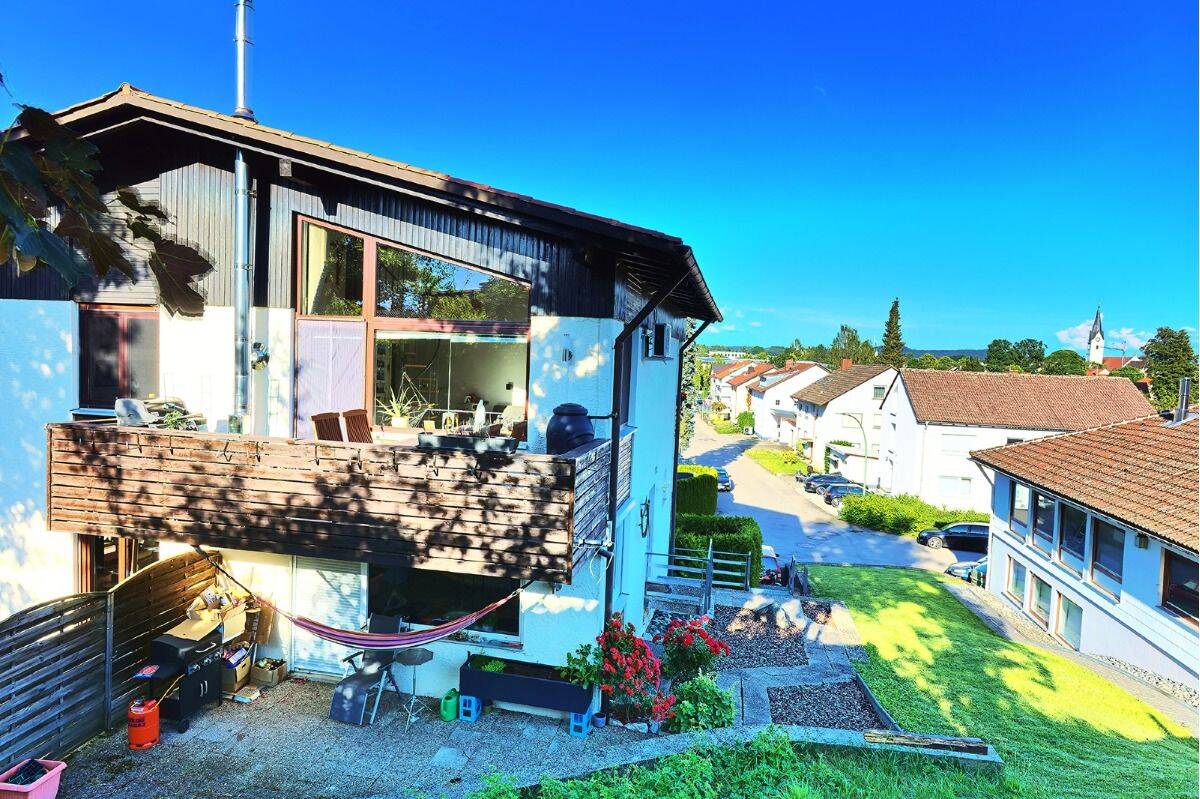 Sonnige – gepflegte 5-Zimmer-Eigentumswohnung in 87764 Legau im Allgäu – mit großer Garage, 87764 Legau