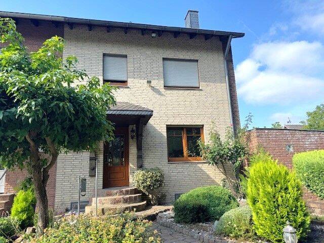 Familienglück in beliebter Wohnlage – Gepflegtes Reihenendhaus mit Garten und Garage in Schwalmtal, 41366 Schwalmtal