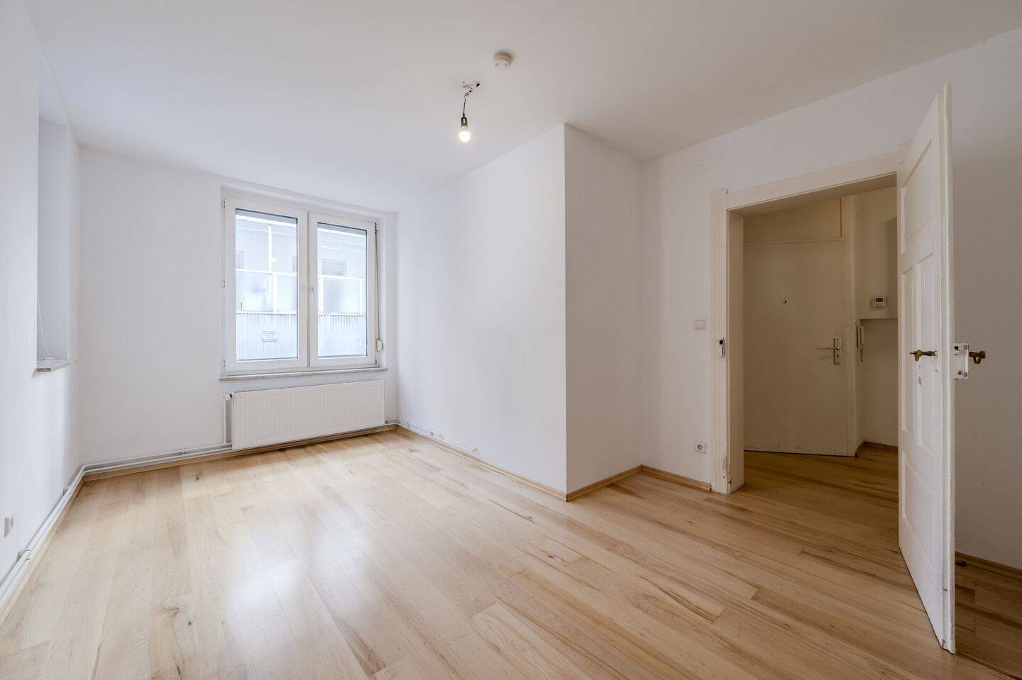 Charmante 2-Zimmer-Wohnung im beliebten Heusteigviertel, 70182 Stuttgart (Mitte)