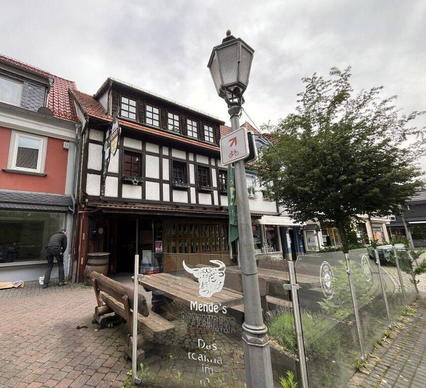 Ehem. Steakhouse sucht neue Visionen – Wohn-und Geschäftshaus mit Potenzial, 37441 Bad Sachsa