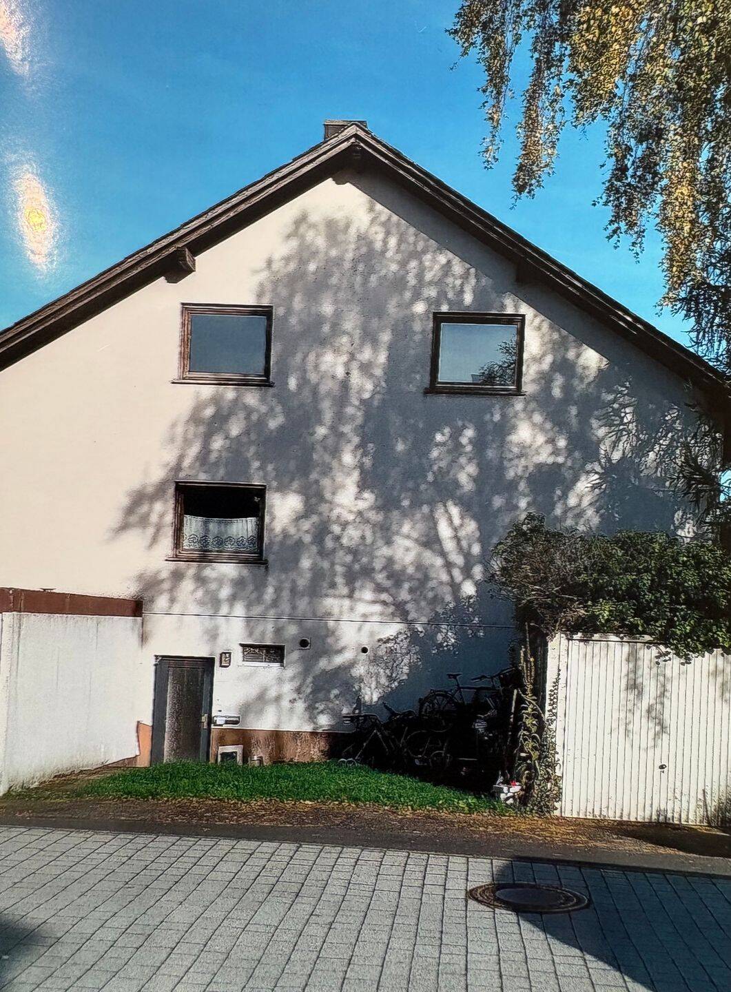 2 Zimmer Einliegerwohnung im UG, 35043 Marburg