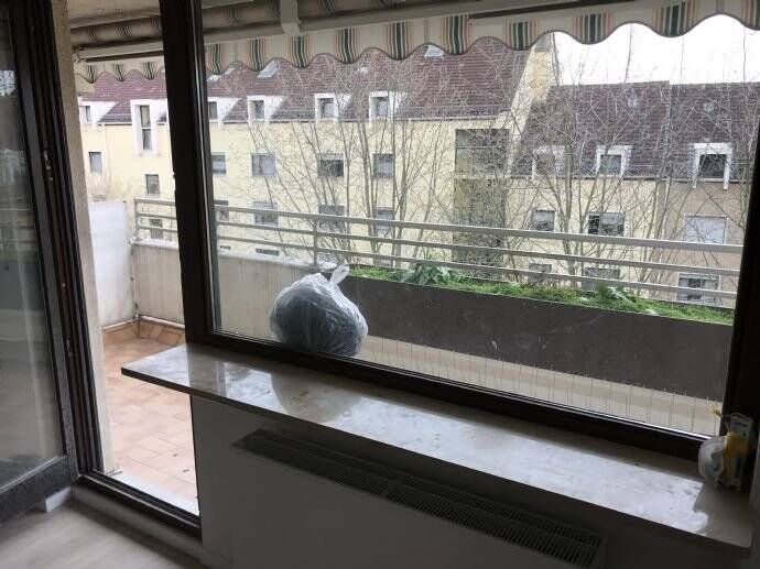 Sonnige 2 Zi-Wohnung in Johannis mit großem Südbalkon saniert, 90419 Nürnberg (Kleinweidenmühle Sankt Johannis)