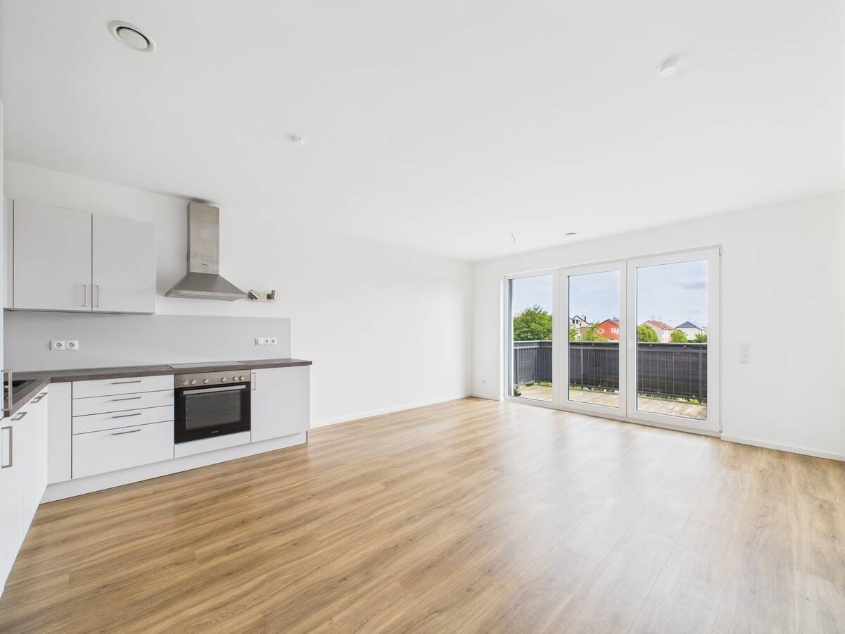 Moderne 2-Zimmer-Wohnung mit Balkon, Einbauküche & Stellplatz, 66693 Mettlach