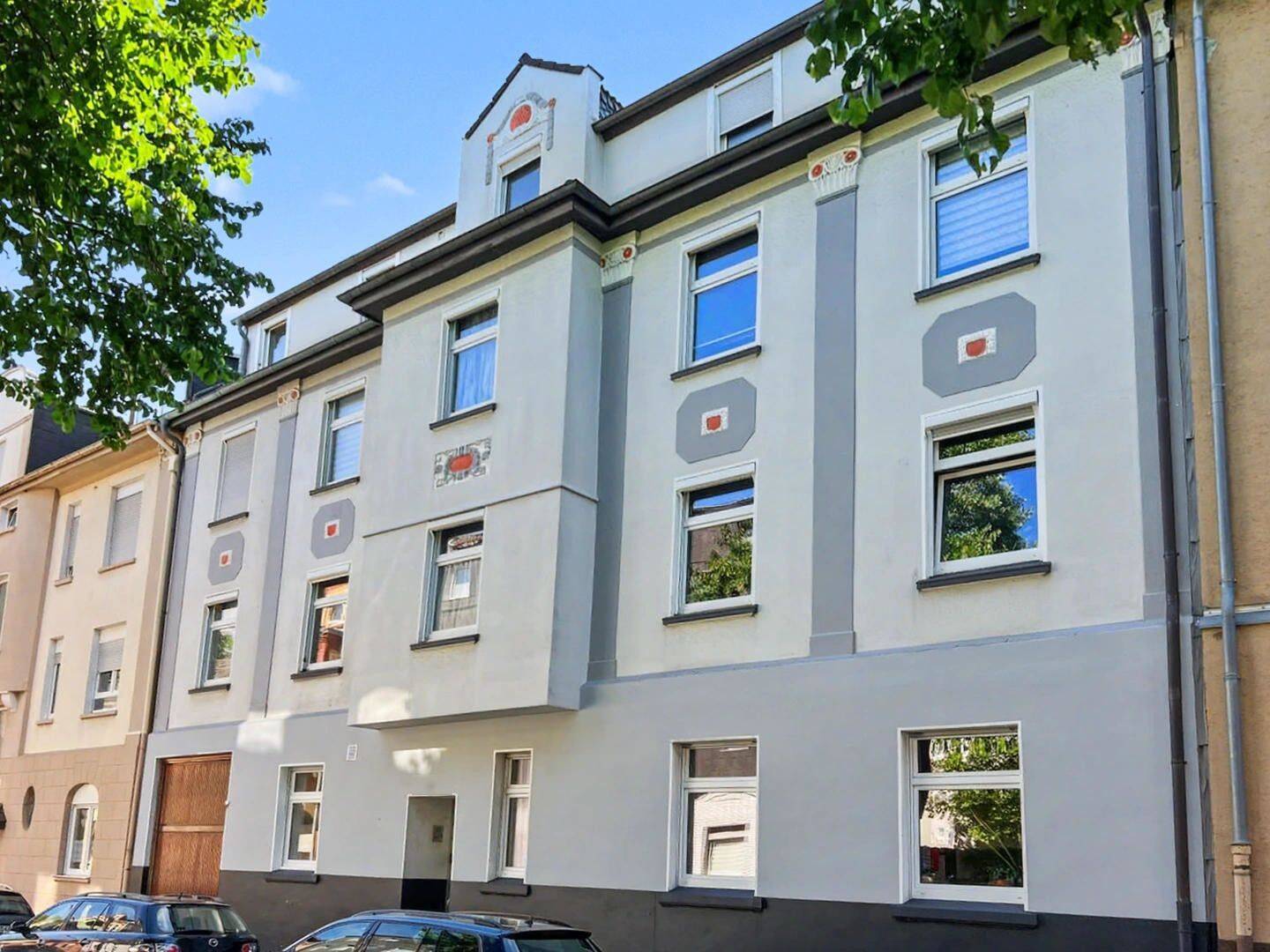Sehr gepflegtes Mehrfamilienhaus mit 8 Parteien in Rotthausen, 45884 Gelsenkirchen (Rotthausen)