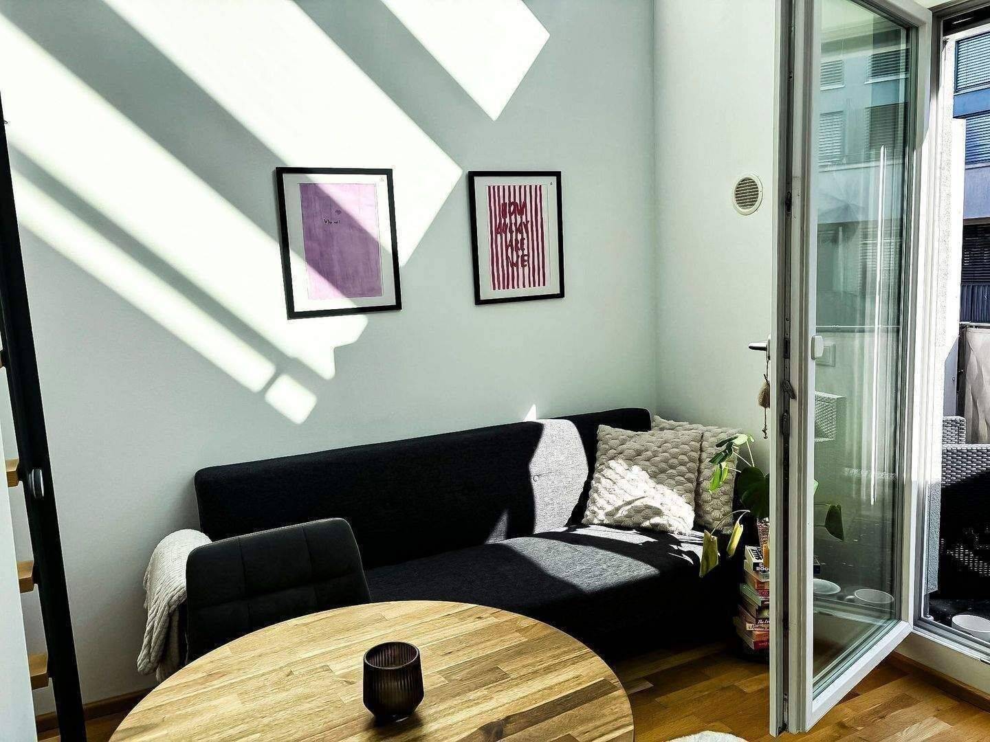 Studenten-Apartment mit Terrasse und Loggia in München – Moosach, 80992 München (Moosach Neuhausen-Nymphenburg Pasing-Obermenzing)