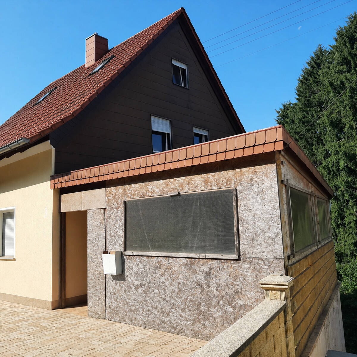 Renovierungsbedürftiges EFH mit Grundstück, in Namborn / Hofeld – Mauschbach zu verkaufen!, 66640 Namborn