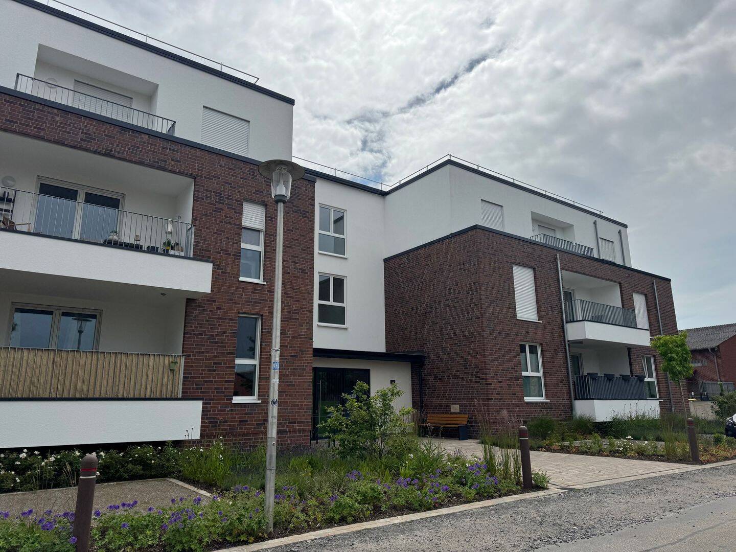 Modernes Wohnen im Neubau: 2-Zimmer-Dachgeschosswohnung in Bramsche, 49565 Bramsche