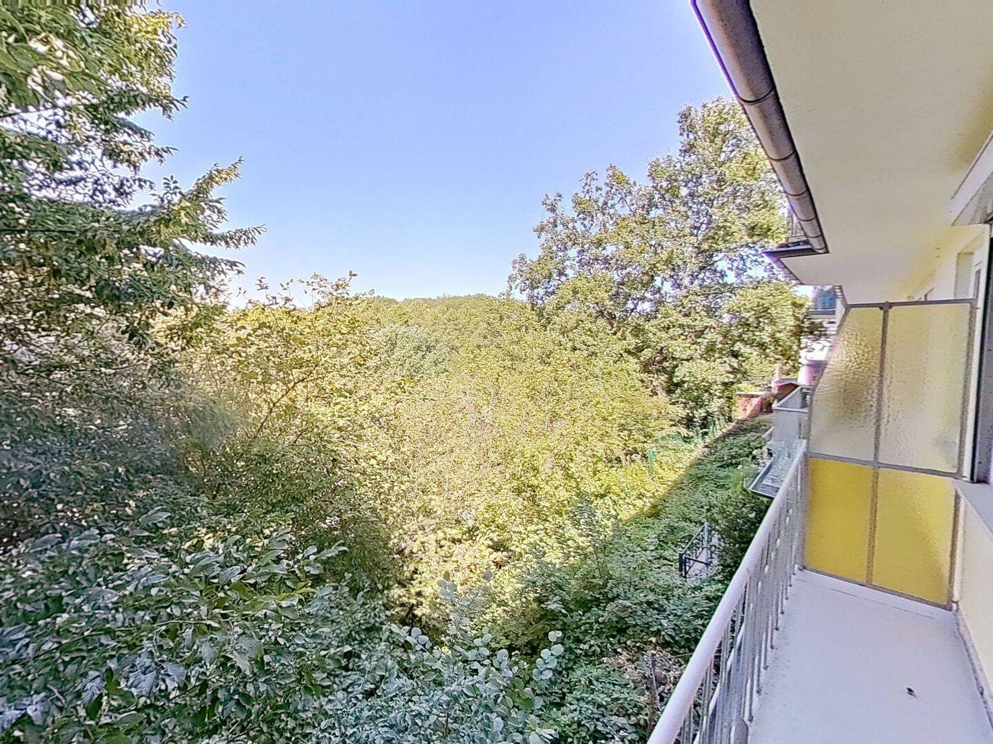 Familienfreundliche 3-Zimmer-Wohnung inkl. Balkon – umfangreich renoviert in Heiligenhaus, 42579 Heiligenhaus