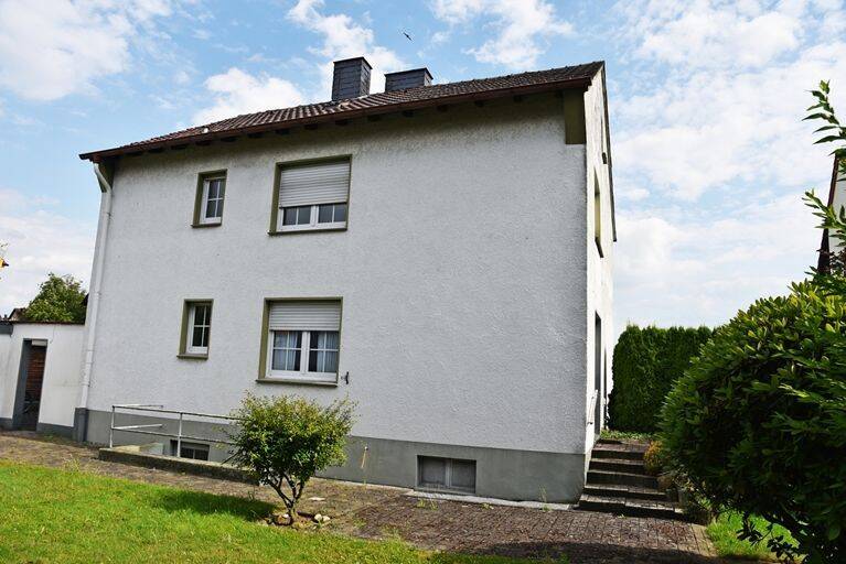 Zweifamilienhaus in zentraler Lage, 59505 Bad Sassendorf