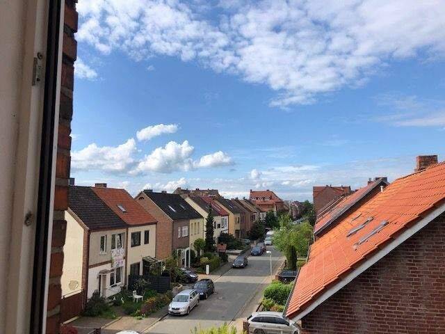Lüneburg: Fußläufig zum Bahnhof – Charmante 3 – Zimmer- Altbau- Wohnung. BESICHTIGUNG: 17.07.2026, 21337 Lüneburg