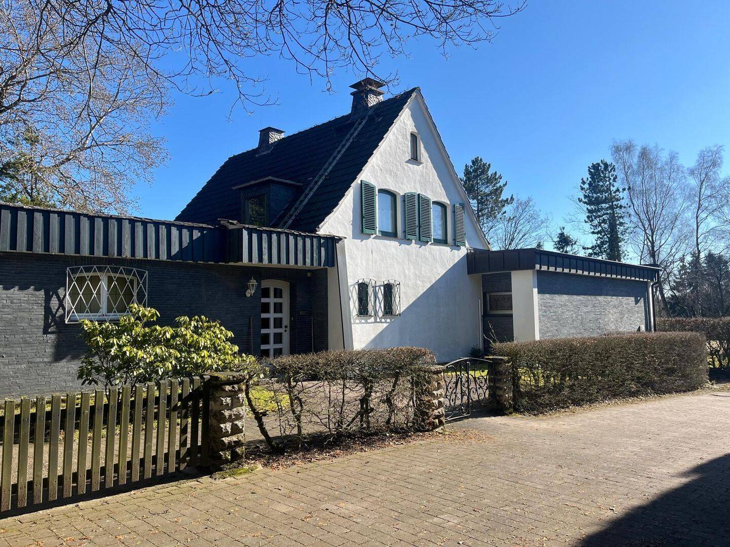 / Stilvolles Einfamilienhaus in naturnaher Lage!, 59964 Medebach