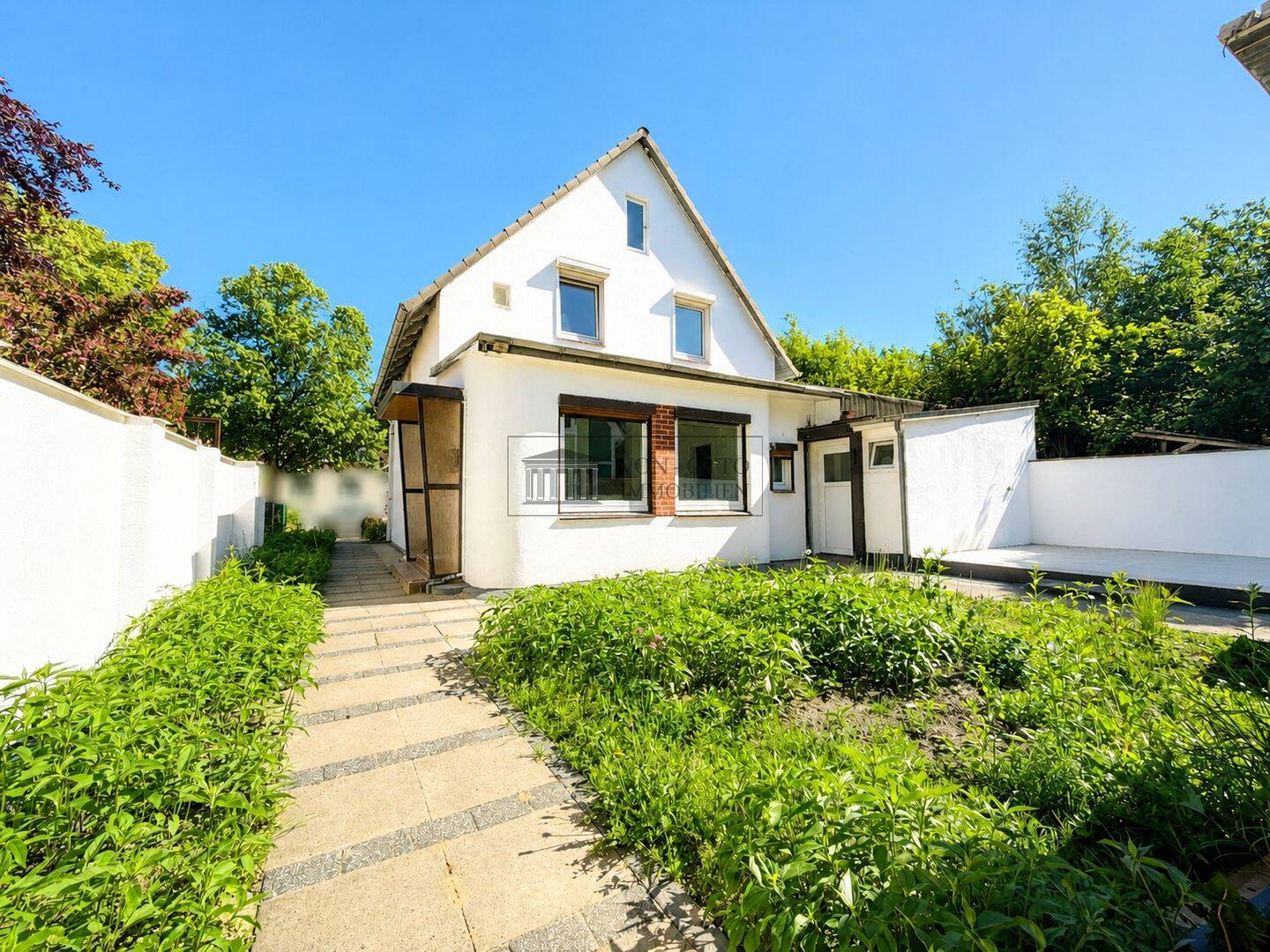 Zweifamilienhaus! Modernisiert in Ahrensburg, 22926 Ahrensburg