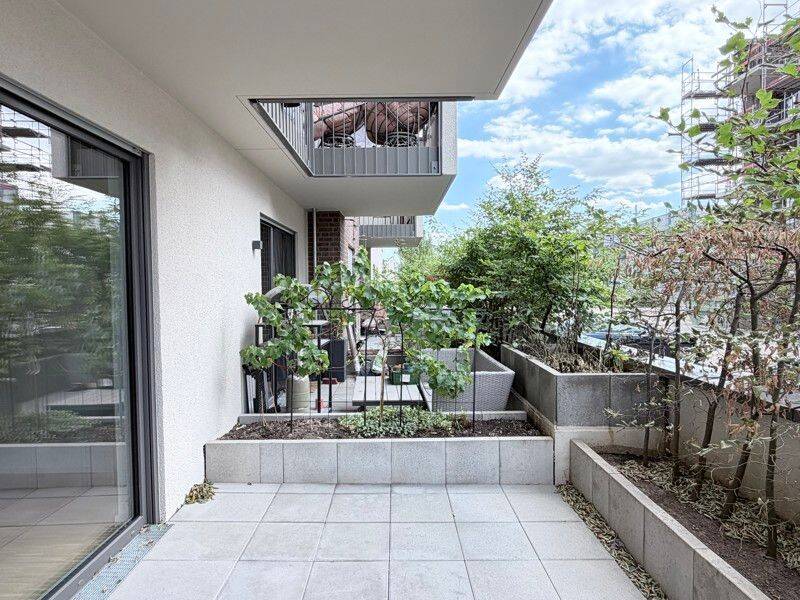 Großzügiges 1-Zi.-Appartment mit Markenküche und Terrasse sucht Mieter!, 55130 Mainz (Laubenheim Weisenau)