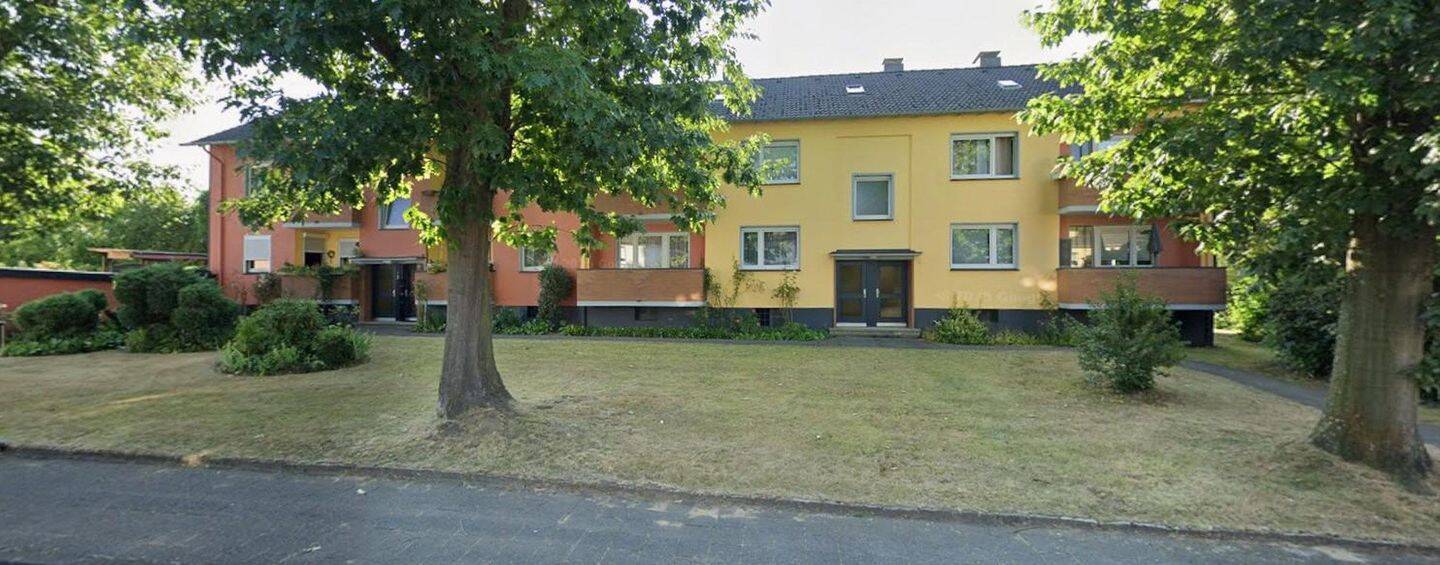 Gepflegte Wohnanlage mit 8 Wohneinheiten in Solingen-Ohligs – provisionsfrei, 42697 Solingen (Merscheid Ohligs-Aufderhöhe)