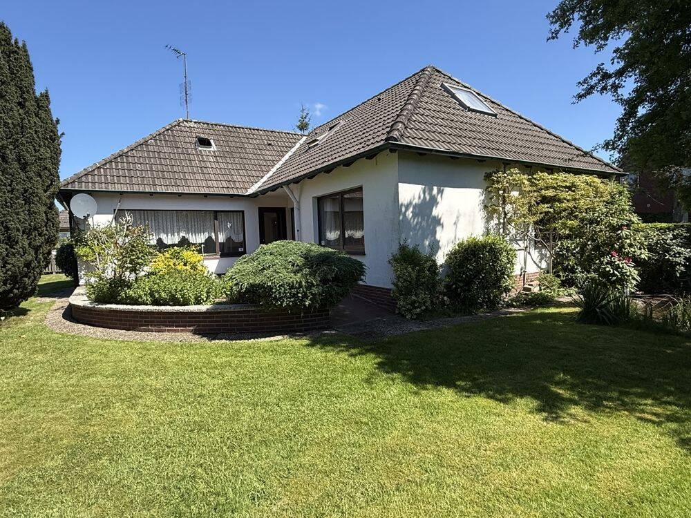 Charmanter Bungalow mit vielen Möglichkeiten, 26441 Jever
