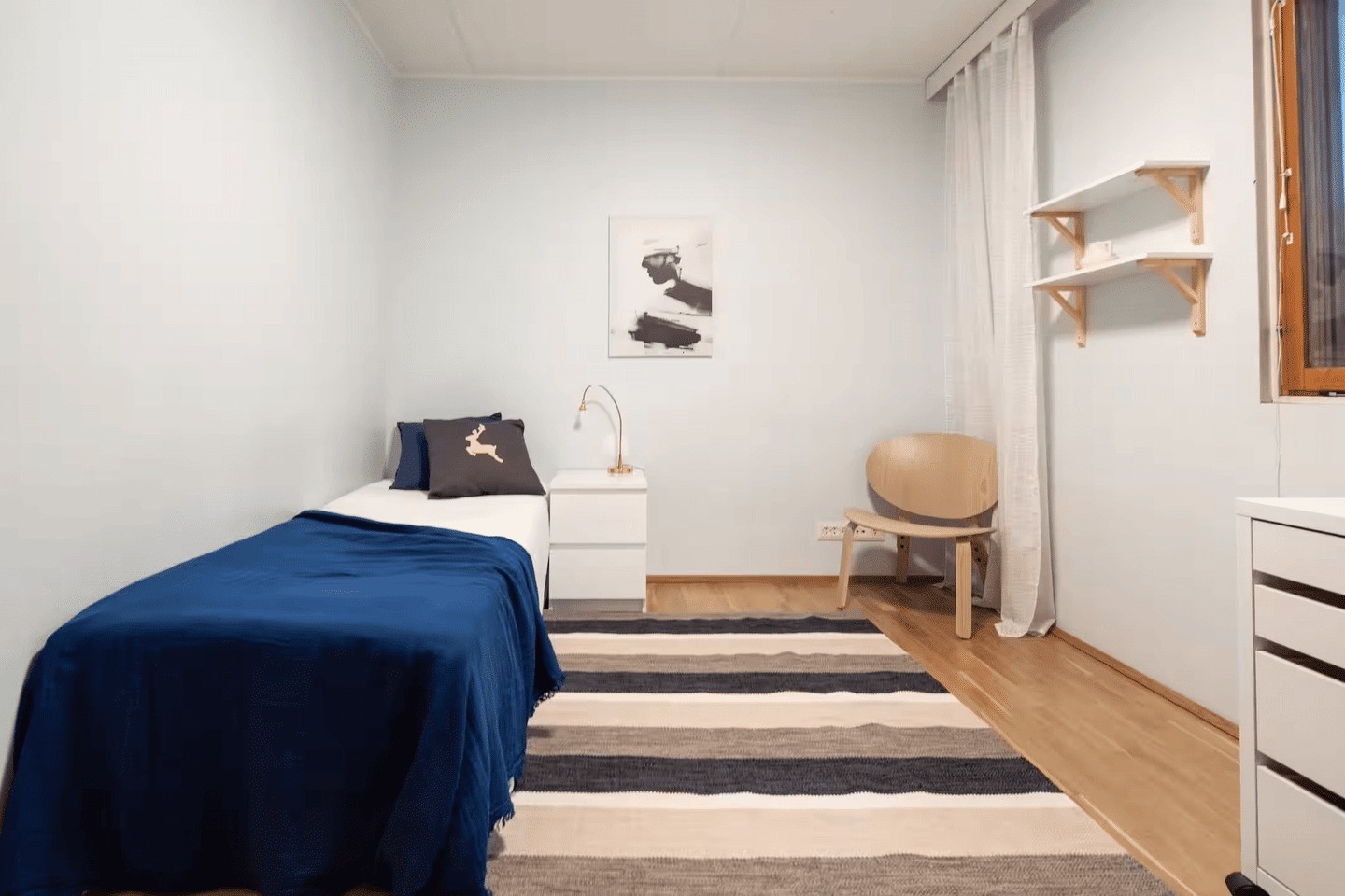 Voll möbliertes privates Zimmer in einer Wohnung, geeignet für Mieterinnen., 23909 Ratzeburg