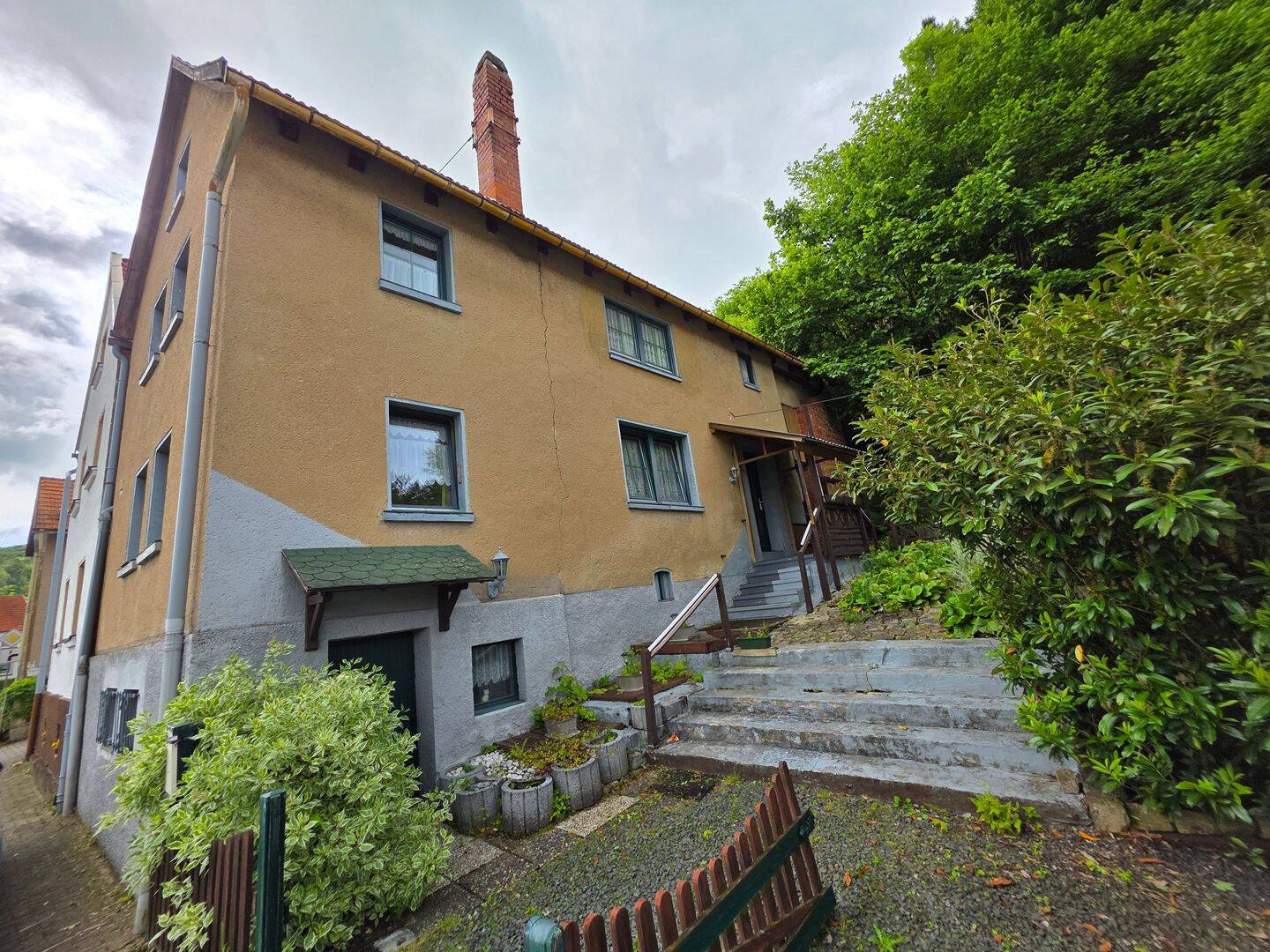Warum Mieten…Kleines Einfamilienhaus mit Potenzial im schönen Frauensee kaufen, 36469 Bad Salzungen (Frauensee)
