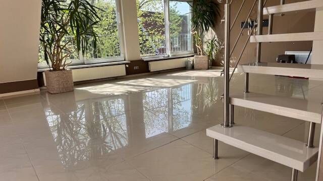 Attraktive Dachgeschosswohnung in Gelsenkirchen – Ihr neues Zuhause, 45884 Gelsenkirchen (Rotthausen)
