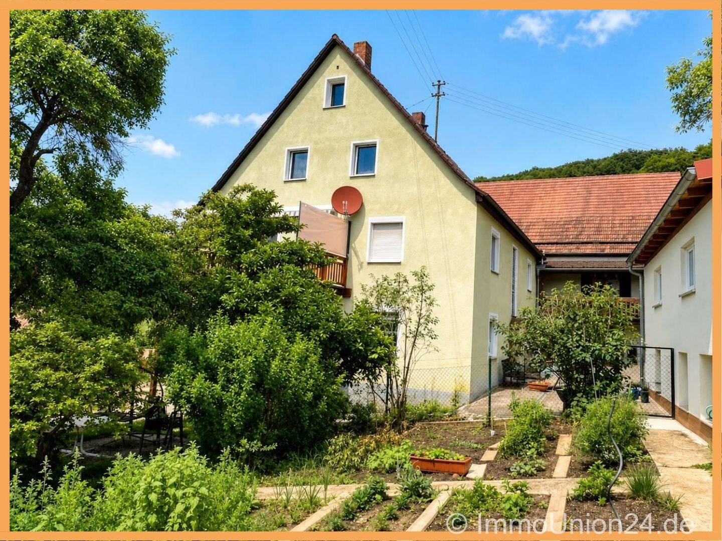 2-Zimmer-Erdgeschosswohnung im ehemaligen Bauernhof mit Gartennutzung, Garage und schöner Aussicht, 91233 Neunkirchen a. Sand