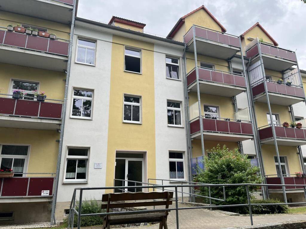 Altersgerechte Wohnung mit barrierefreiem Zugang/ Senior-friendly apartment with barrier-free access, 6618 Naumburg (Saale)