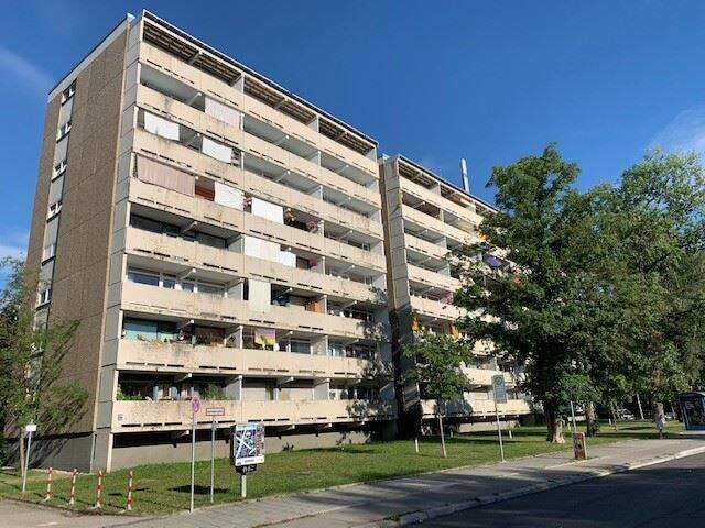 image-72532757