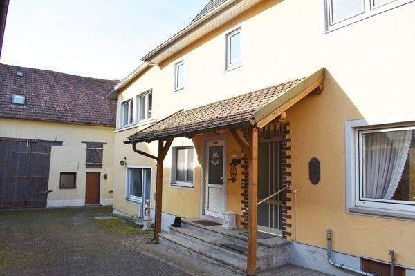 Ehe. Bauertnhof mit Scheune und PV-Anlage in Großlangheim !, 97320 Großlangheim