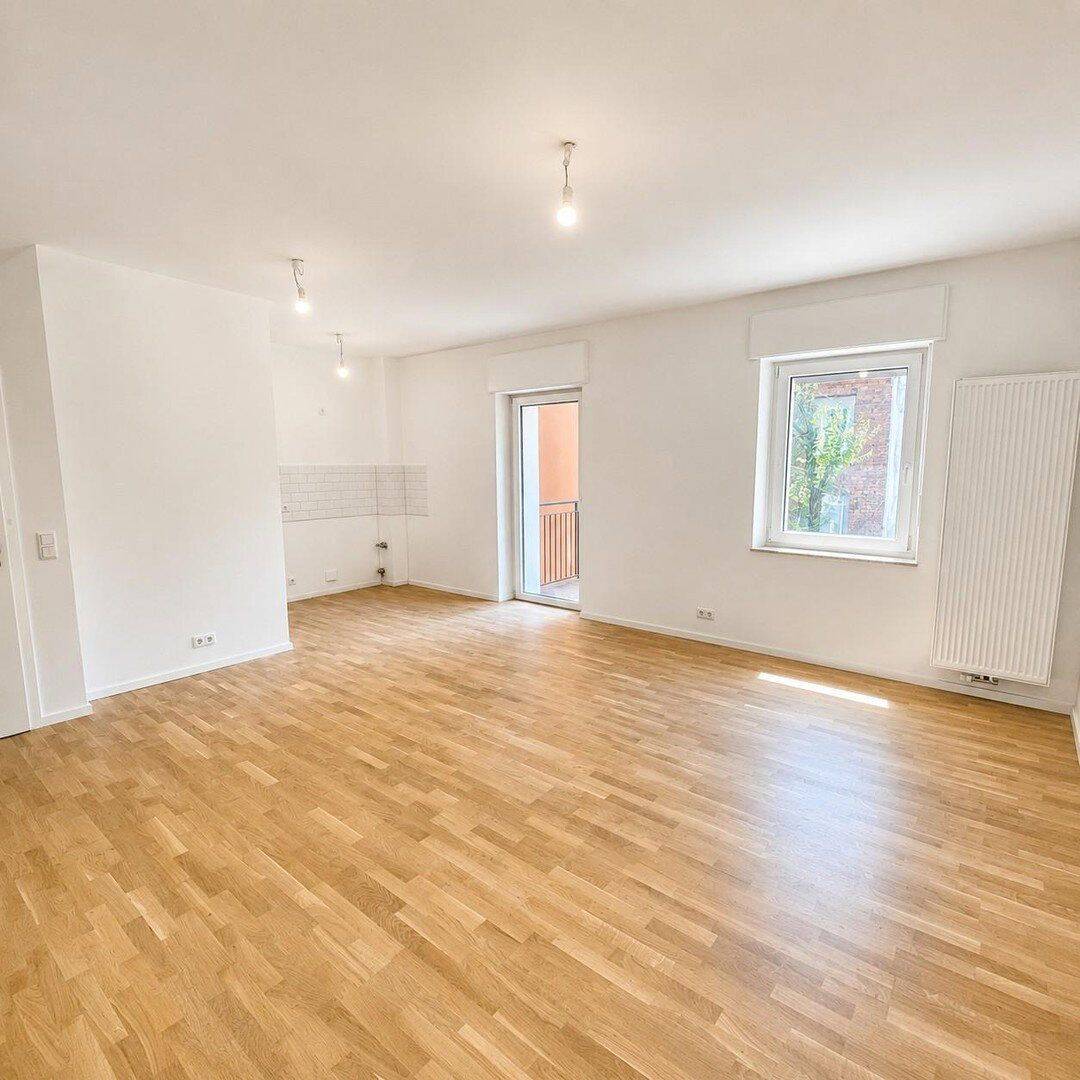 Erstbezug: neu sanierte 3 Zimmer-Wohnung mit Balkon, 90429 Nürnberg
