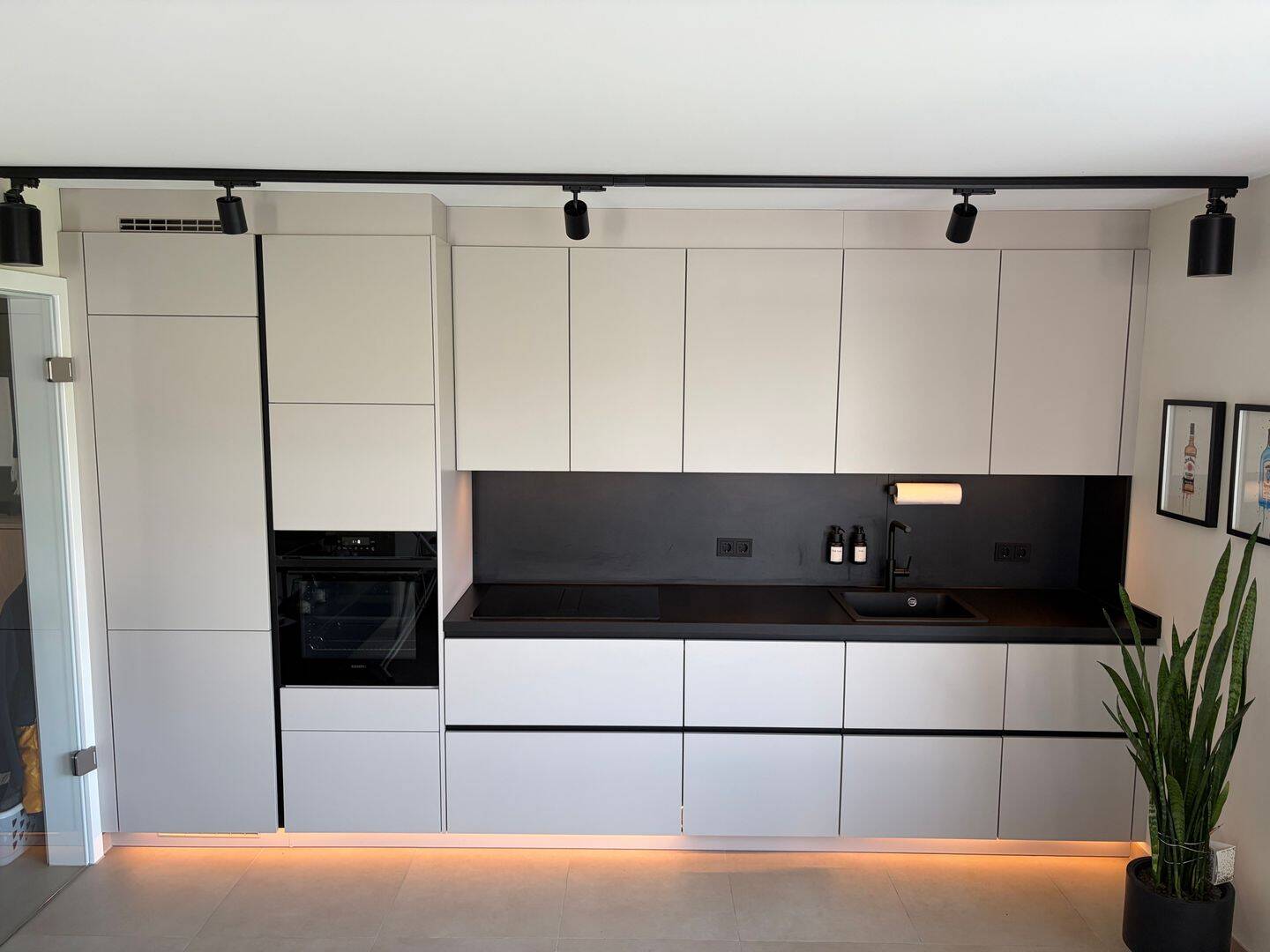 Moderne 50,47m² Neubauwohnung (KfW40) Balkon, EBK & Stellplatz, 59227 Ahlen