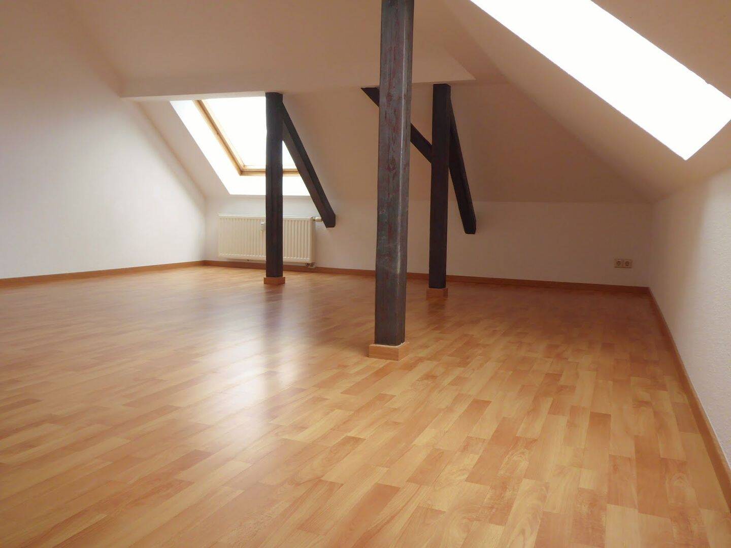 Wohnen auf zwei Ebenen ., 4416 Markkleeberg