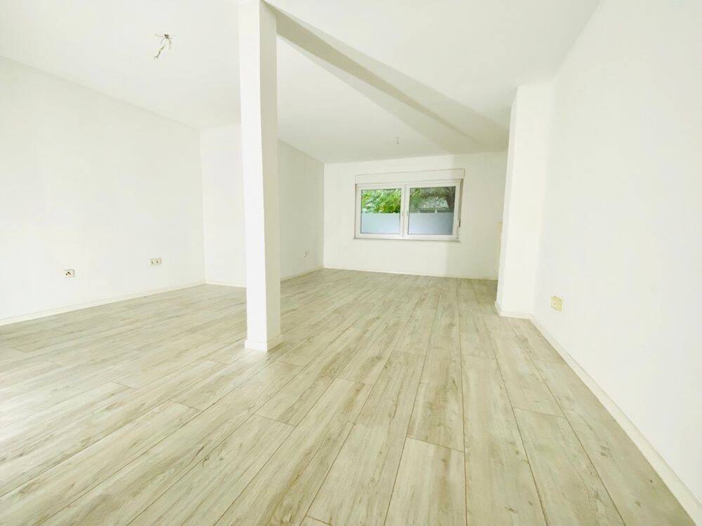 schicke Erdgeschoss 1-Raum Wohnung mit ganz viel Platz ***TOP*** in Leipzig Lindenau; citynah und ab sofort, 4177 Leipzig (Altlindenau Lindenau)
