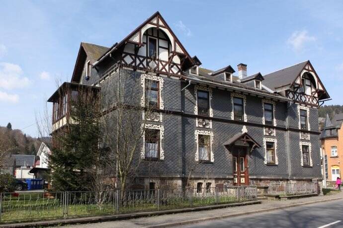Schönes denkmalgeschütztes Objekt mit Denkmalschutz-AfA, ca. 472m² Wohnfläche auf ca. 800.0 m² Grundstück. Keine Maklergebühr!, 96523 Steinach