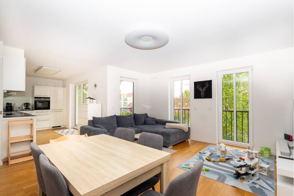 Moderne 3-Zimmer-Eigentumswohnung mit Aufzug & Balkon in zentraler Lage von Euerbach – 97502 Euerbach – Bild 1 von 1