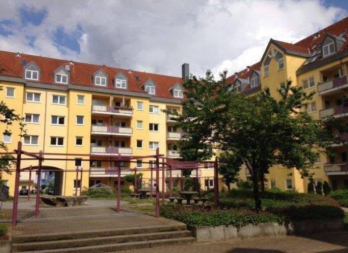 Renoviertes 1 Zimmer Apartment -Pantry-Küche -TG-Stellplatz-90763 Fürth, 90763 Fürth (Südstadt Weikershof)