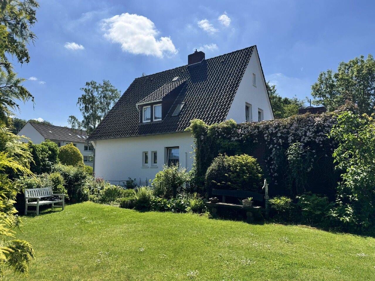 Ideal für Familien: Charmantes EFH in bevorzugter Lage am Belmer Ententeich Park, 49191 Belm