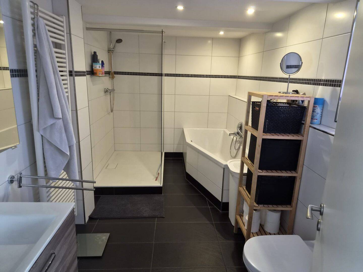 Ruhige 3-Zimmer-Wohnung mit eigenem Eingang, Einbauküche, Garten, Terrasse und Carport – Hunde willkommen, 59514 Welver