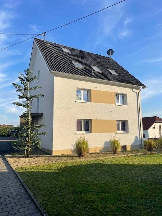 Schöne Dachgeschosswohnung in Losheim am See zu vermieten, 66679 Losheim am See