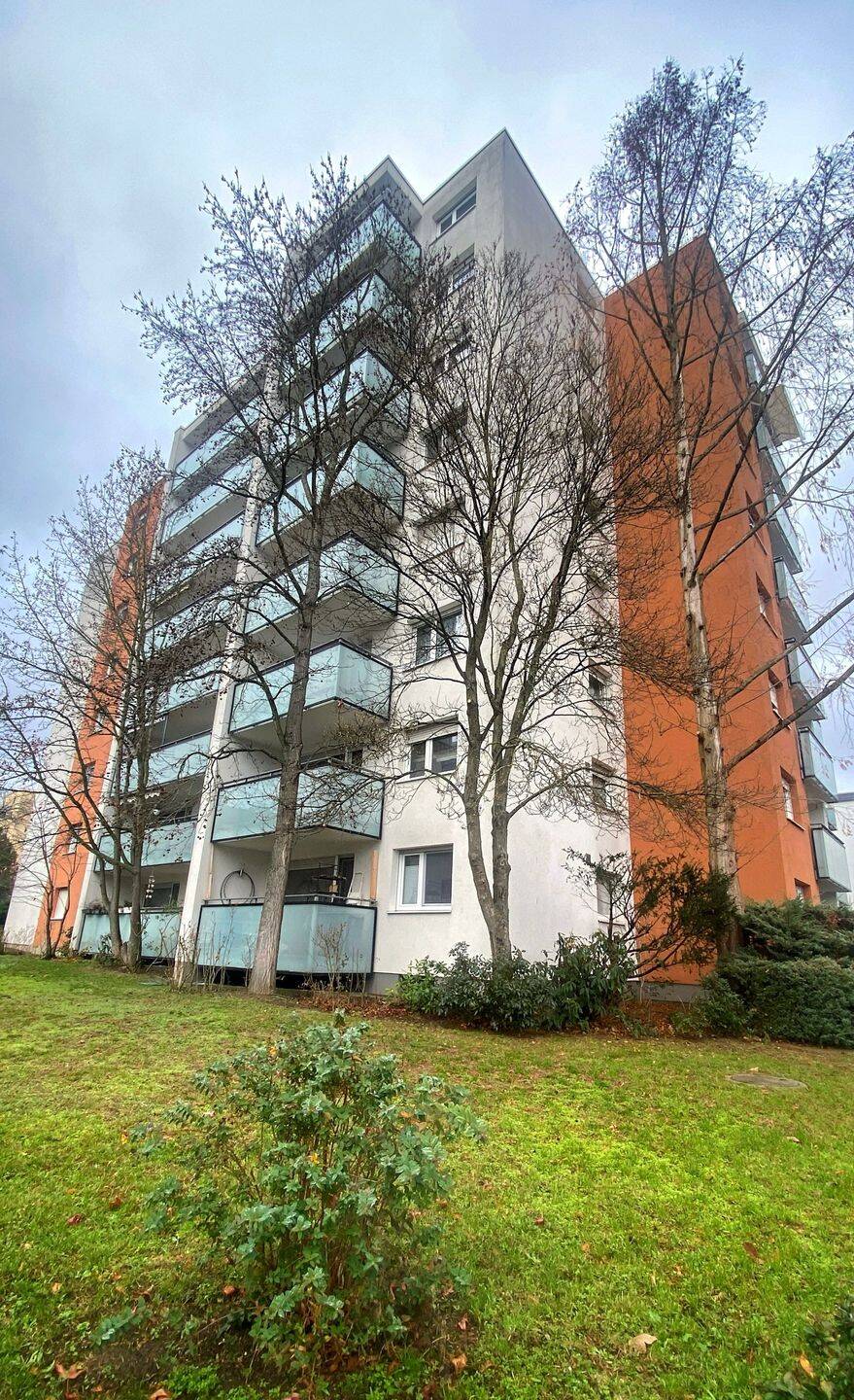 4,5-Zimmer-ETW mit Balkon in attraktiver Lage von Nieder-Ramstadt, 64367 Mühltal