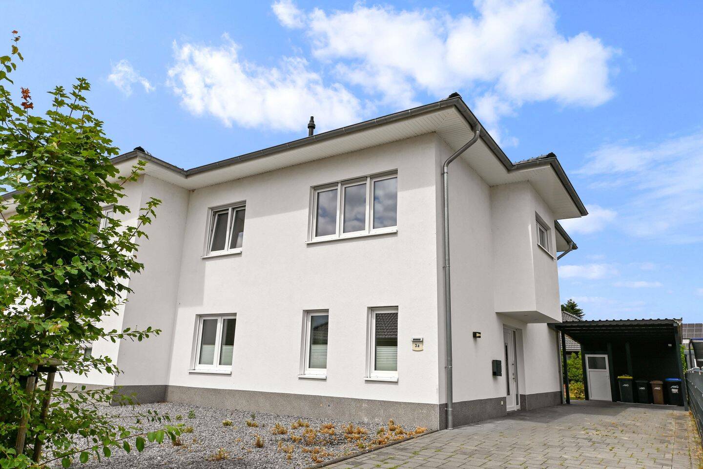 Familienglück in Wetschen: energieeffiziente Doppelhaushälfte in Top-Zustand!, 49453 Wetschen