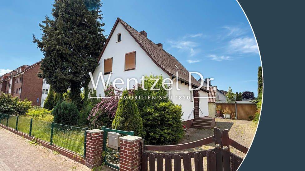 Sanierungsbedürftiges Einfamilienhaus auf schönem Eckgrundstück zum Kauf in Tostedt – Wentzel Dr., 21255 Tostedt