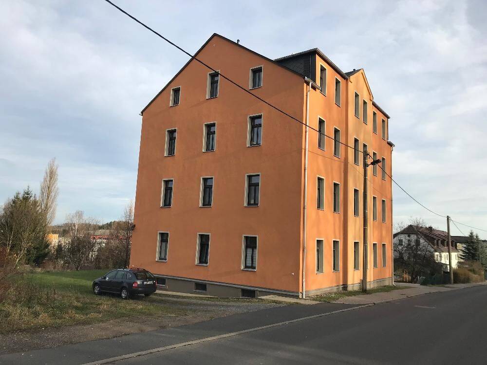 3 Raum-Maisonette-Wohnung ideal für kleine Familie – Stellplatz + Garten am Haus, 9618 Brand-Erbisdorf